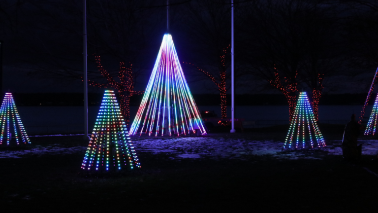 Make the most of your visit to Brockville’s River of Lights
